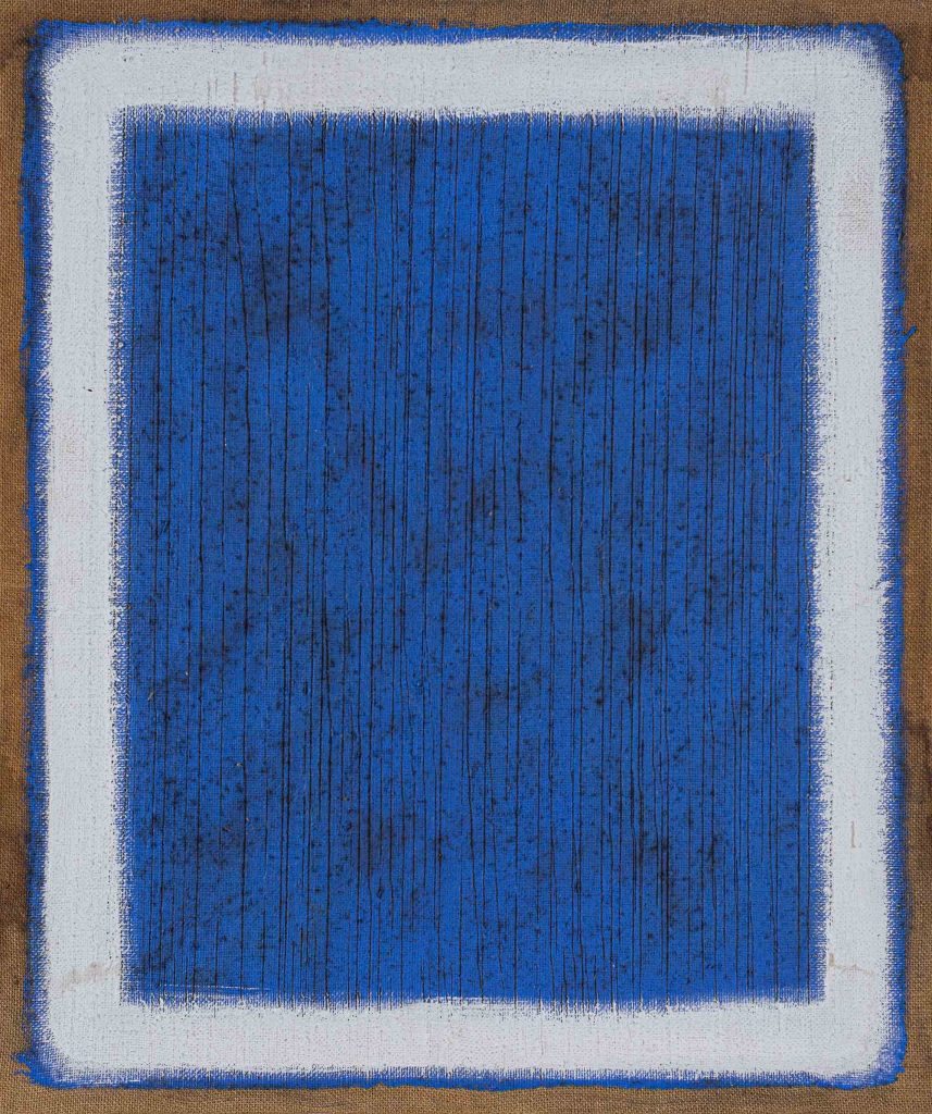 Salvatore Emblema, Senza Titolo, 1967 - 60x50cm Terre vulcaniche e graffi su tela di juta

